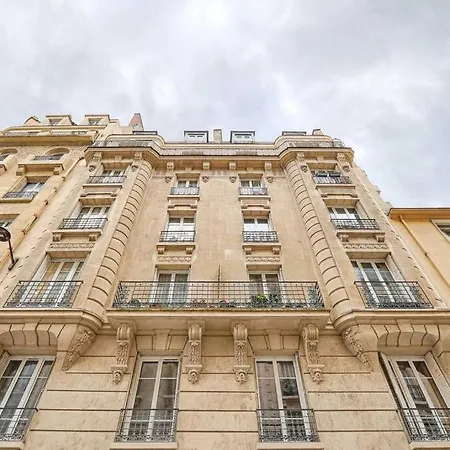 Fantin Latour Cosy 2p Seine & Eiffel Tower Apartment Paris