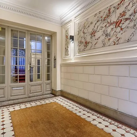 Fantin Latour Cosy 2p Seine & Eiffel Tower Apartment