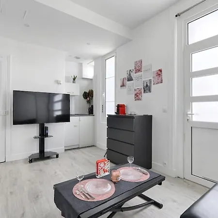 Apartment Fantin Latour Cosy Studio 2p Seine & Eiffel Tower